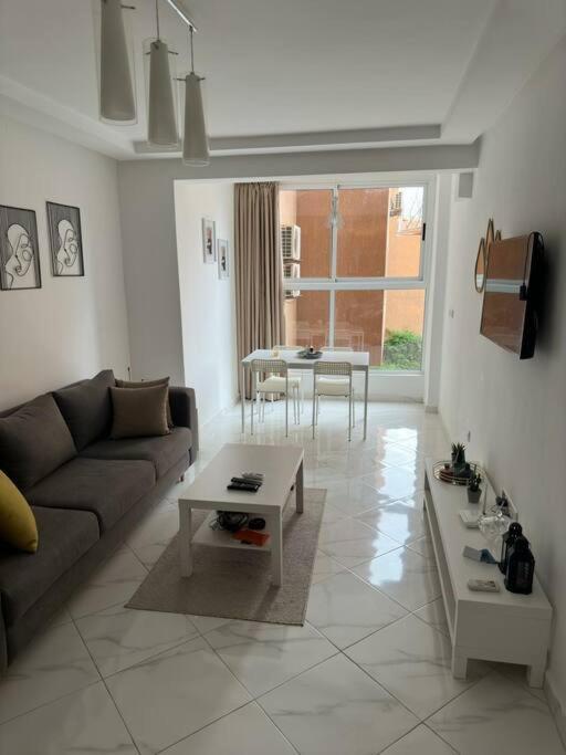 Appartement Center De Gueliz Avec Piscine Marrakesh Exterior foto
